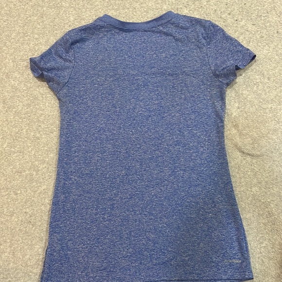 Blue Reebok V-neck - Picture 3 of 3